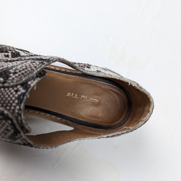 All Black Footwear Flats | Man Tailored slip on snake print loafers  size 7.5 - Picture 9 of 13